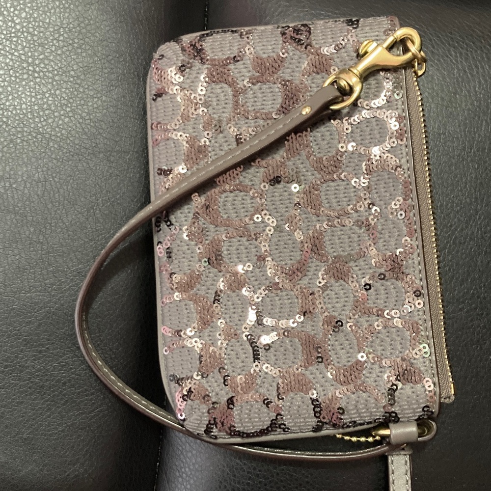 Coach Poppy Glittering Sequin Wristlet - Picture 2 of 3